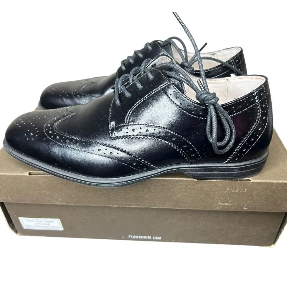 NEW Florsheim Boys Reveal Jr. Black Wingtip Oxford 5M